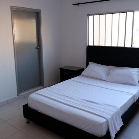 Mondieu Hostel Barranquilla  Dış mekan fotoğraf