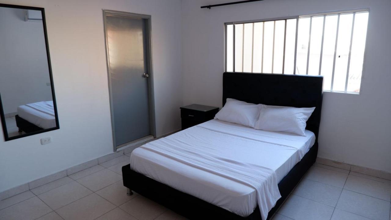 Mondieu Hostel Barranquilla  Dış mekan fotoğraf