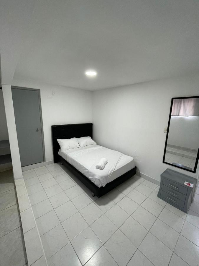 Mondieu Hostel Barranquilla  Dış mekan fotoğraf
